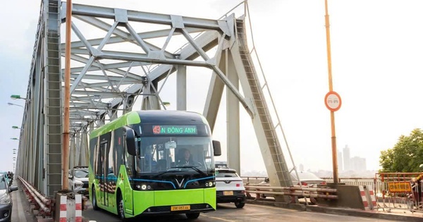 Hà Nội tăng cường 360 xe buýt/ngày, dễ dàng đi Hội chợ Xuân 2026. Hà Nội: Tăng cường 360 lượt xe buýt mỗi ngày phục vụ Hội chợ Quốc gia Mùa Xuân 2026