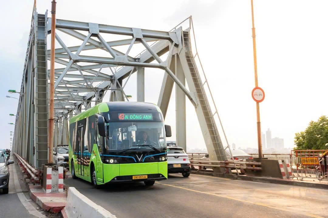 Hà Nội: Tăng cường 360 lượt xe buýt mỗi ngày phục vụ Hội chợ Quốc gia Mùa Xuân 2026- Ảnh 1. Hà Nội: Tăng cường 360 lượt xe buýt mỗi ngày phục vụ Hội chợ Quốc gia Mùa Xuân 2026- Ảnh 1.