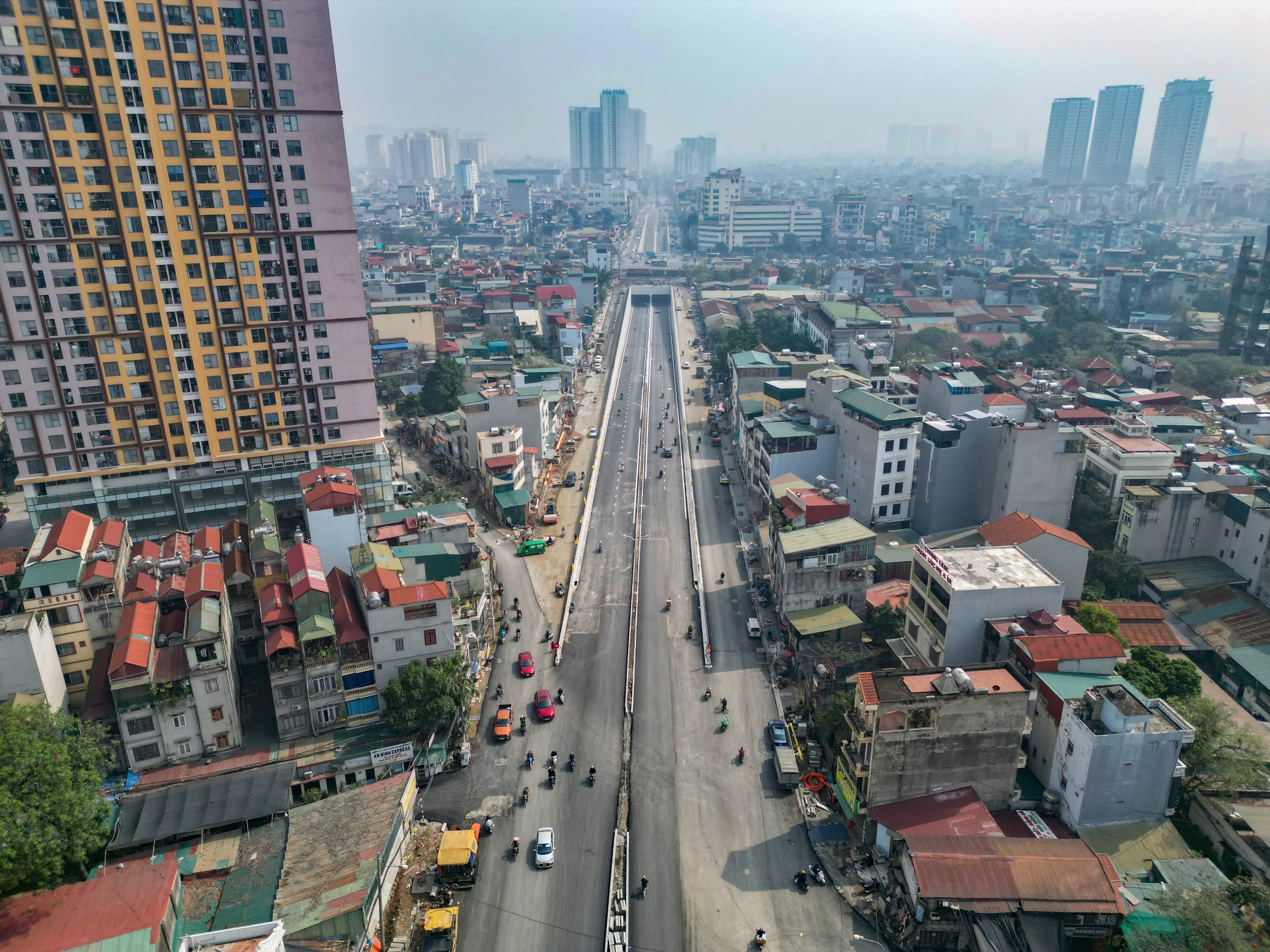 Hà Nội: Giao thông thông thoáng ngày đầu thông xe hầm chui Kim Đồng và đường Vành đai 2,5- Ảnh 4.