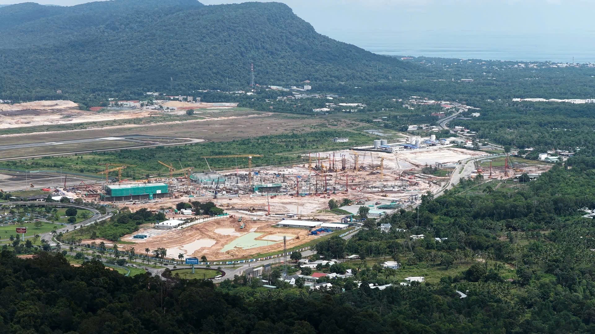 2.600 nhân sự làm xuyên Tết, 3 dự án APEC tại Phú Quốc đẩy nhanh tiến độ- Ảnh 3.