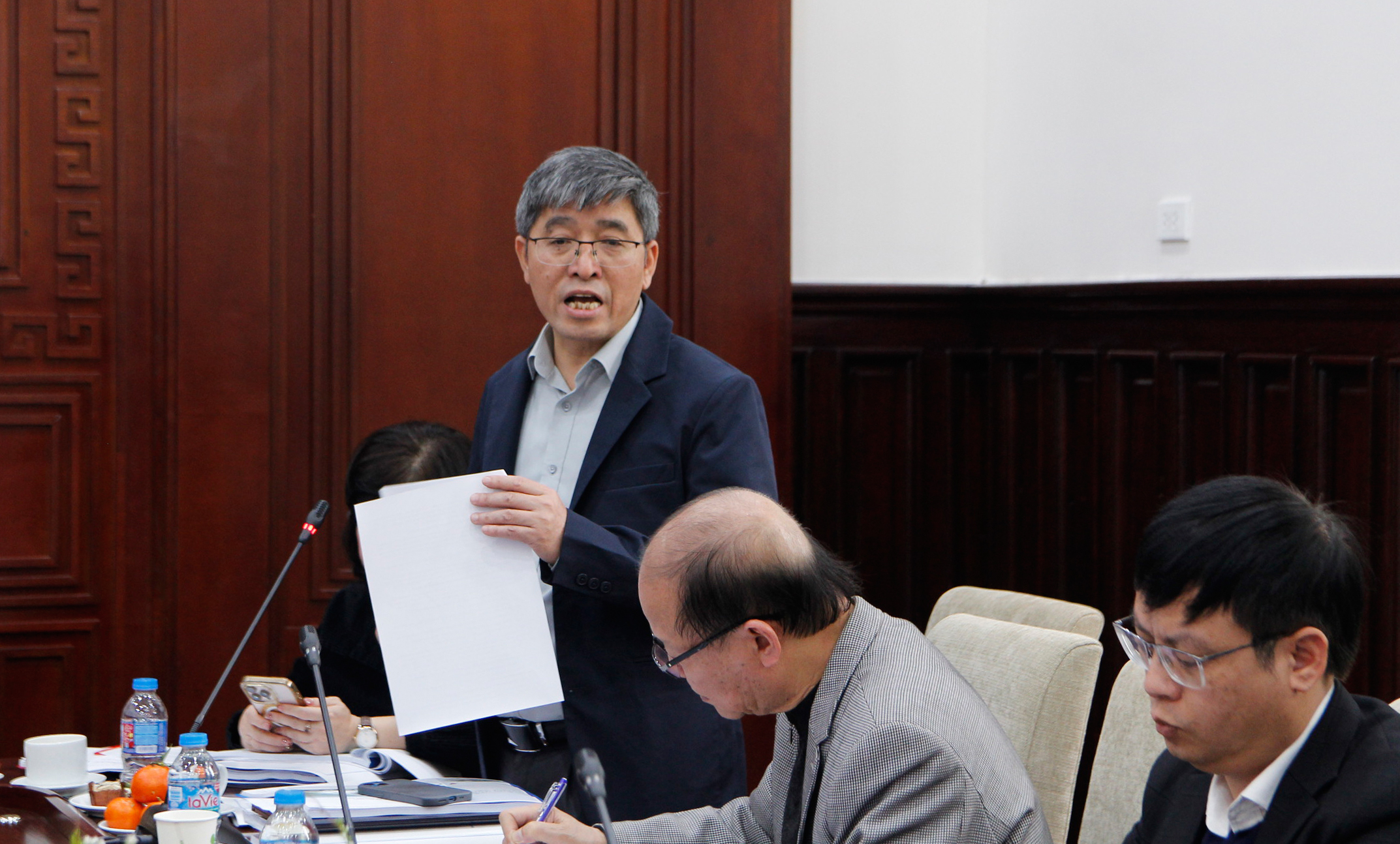 Ông Vũ Anh Tú, Phó Vụ trưởng Vụ Quy hoạch - Kiến trúc góp ý cho Nhiệm vụ điều chỉnh Quy hoạch chung xây dựng Khu kinh tế Nghi Sơn, tỉnh Thanh Hoá đến năm 2045, tầm nhìn đến năm 2060. Ông Vũ Anh Tú, Phó Vụ trưởng Vụ Quy hoạch - Kiến trúc góp ý cho Nhiệm vụ điều chỉnh Quy hoạch chung xây dựng Khu kinh tế Nghi Sơn, tỉnh Thanh Hoá đến năm 2045, tầm nhìn đến năm 2060.