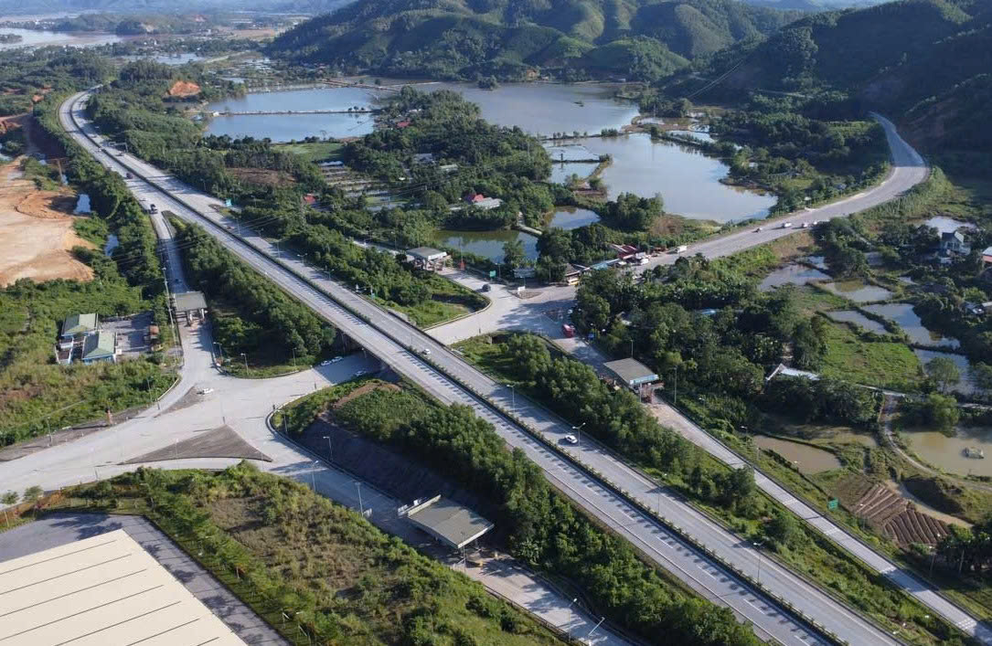 Hà Nội tổ chức lại giao thông khu vực nút giao Quốc lộ 2 - Nội Bài - Lào Cai từ 28/2- Ảnh 1.