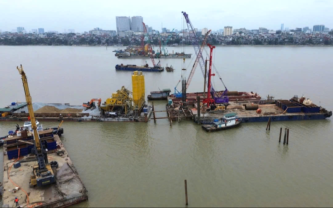Hà Nội: 7 cầu vượt sông Hồng đang được thi công thế nào?- Ảnh 1.