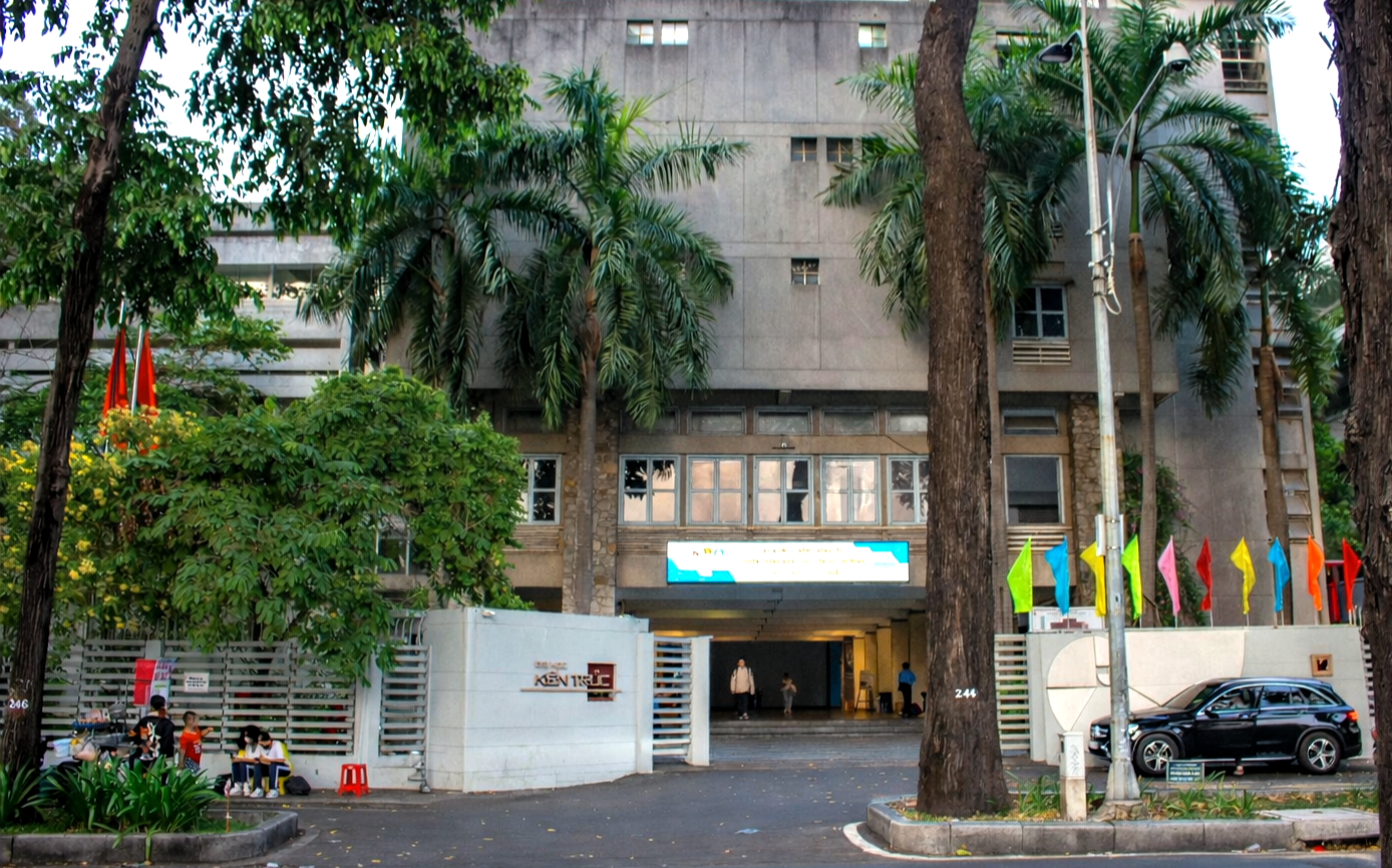 Đào tạo kiến trúc phải gắn với thực tiễn phát triển đô thị- Ảnh 2.