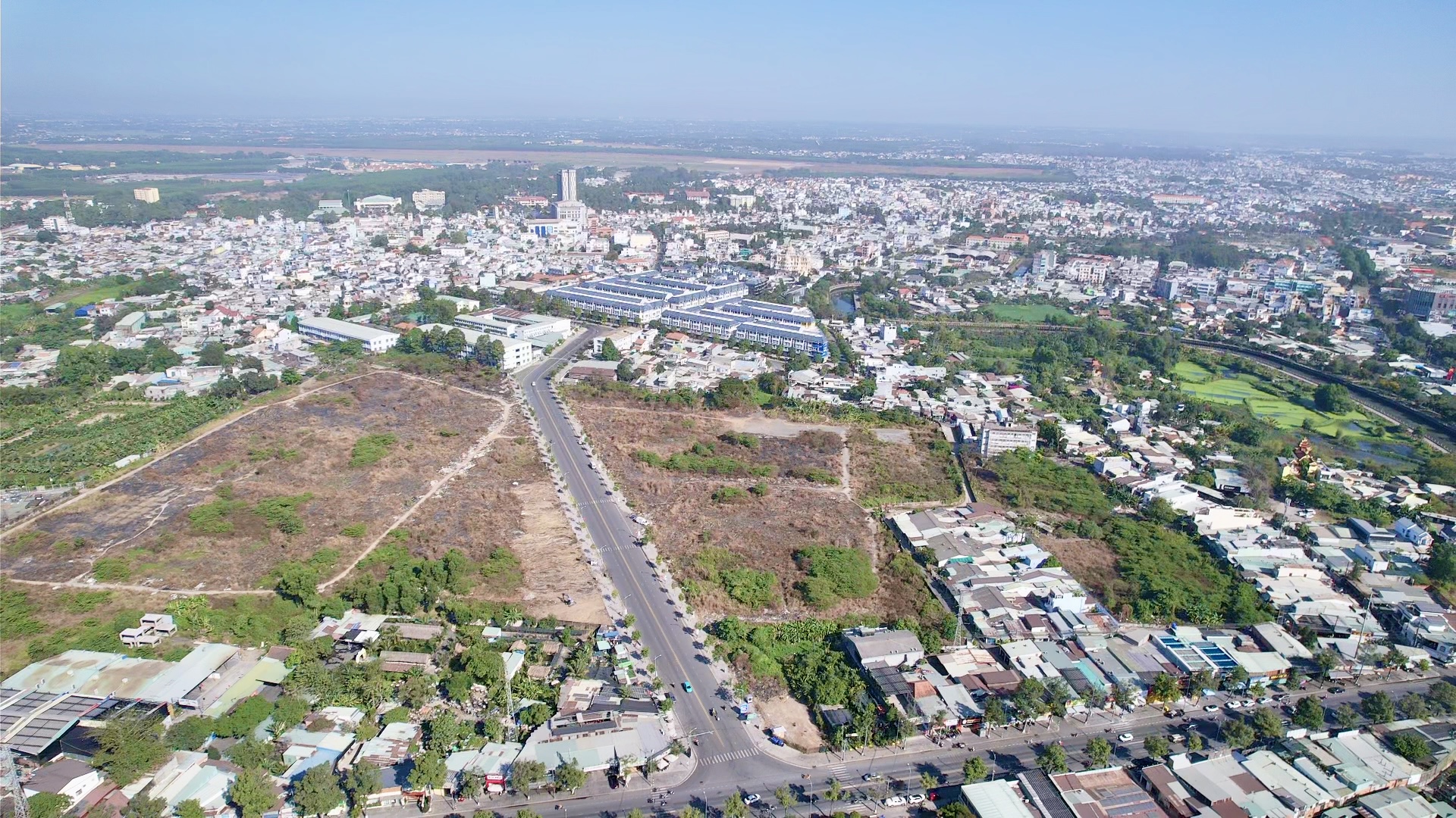 Đồng Nai bắt tay vào lộ trình xây dựng đề án lên thành phố trực thuộc Trung ương- Ảnh 3.