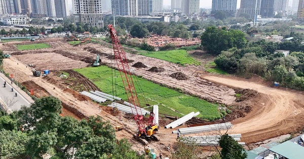 Hà Nội rào chắn đường Trung Thư để thi công cống chống ngập Hà Nội rào chắn đường Trung Thư để thi công cống chống ngập