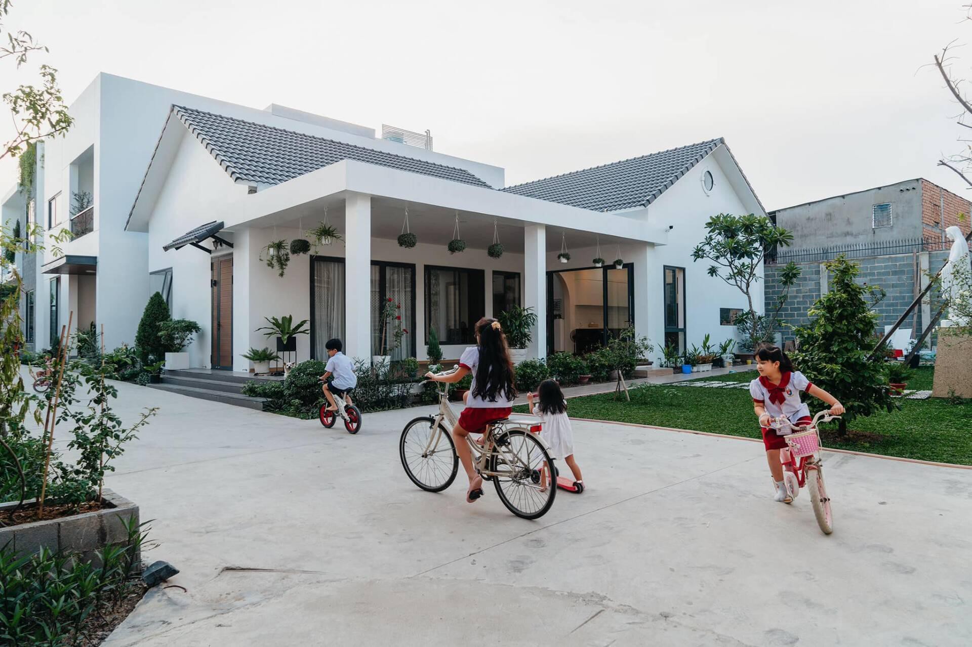 Vẻ đẹp tự nhiên trong thiết kế nhà ba thế hệ - Ảnh 5.