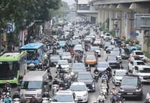 Hà Nội kẹt cứng sau Tết: Cả Thủ đô “nghẹt thở” vì tắc đường Xe cộ nhích từng mét, Hà Nội ùn tắc diện rộng sau Tết Nguyên đán