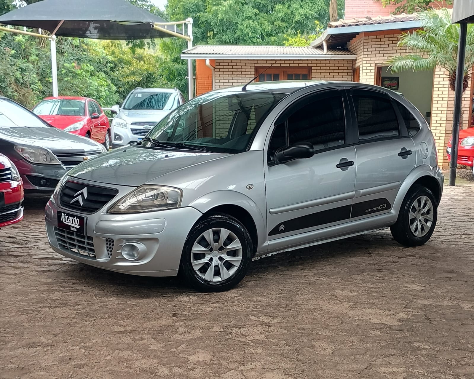 Citroen C3 1.4 GLX 2010 - foto 1