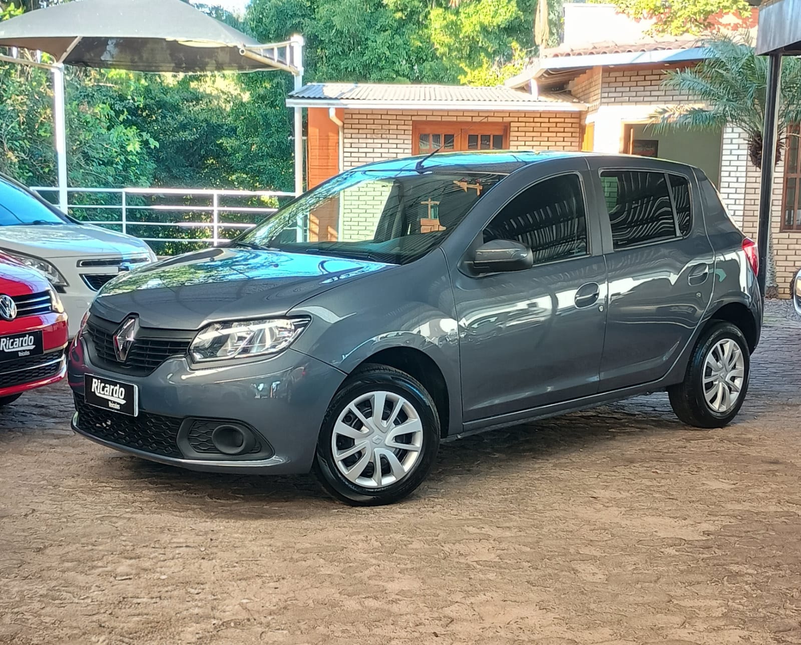 Renault Sandero 1.6 Expression 2016 - foto 1