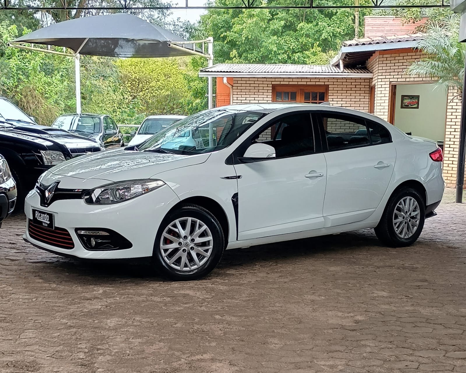 Renault Fluence 2.0 Dyn. Plus 2018 - foto 1