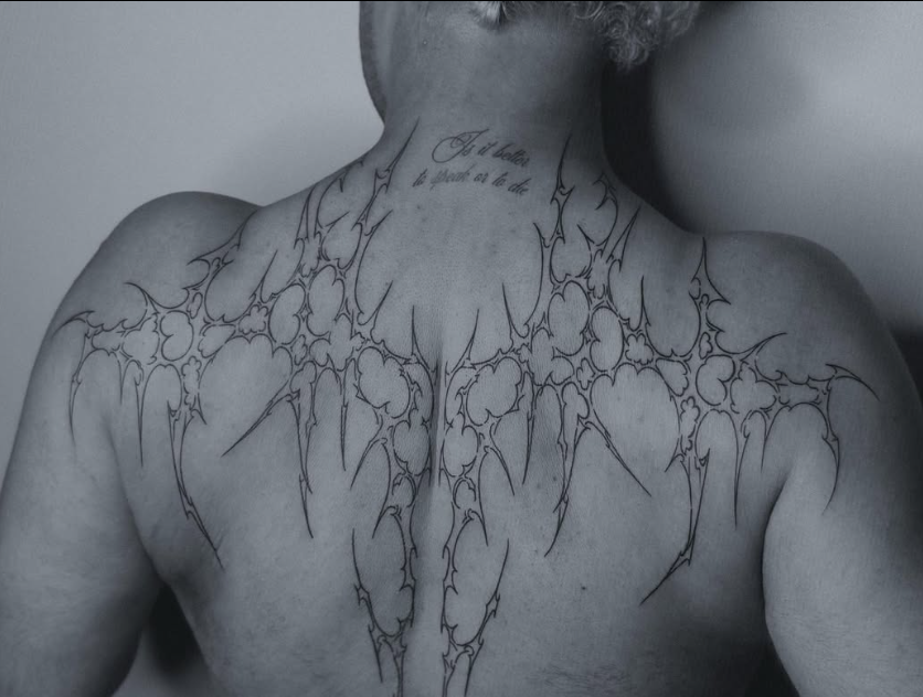 UNDER•SKIN