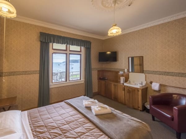 South Sea Hotel