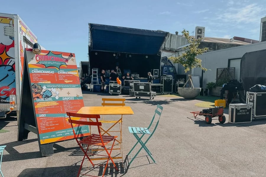 Kirby Lane Pop-Up Bar
