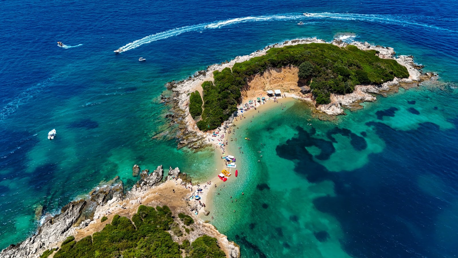 Beaches in Saranda and Ksamil