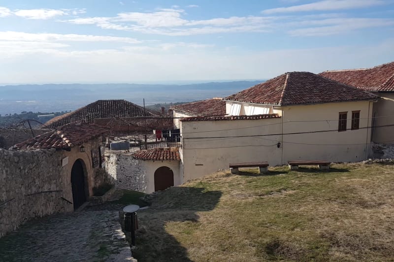 Burg Kruja und Ulez-See als Tagesausflug