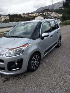 Gearcar Rent a Car.
