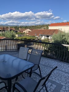Castelomi Apartments