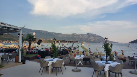 Azzuro Beach