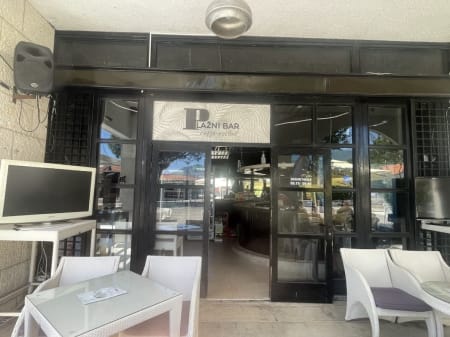P - "Lažni Bar"