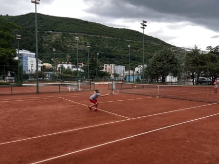 Tennis Club