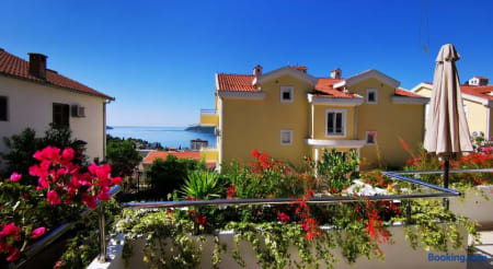 Luxurious Flat with Large Terrace