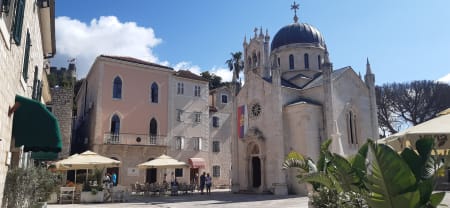 Montenegro Dom