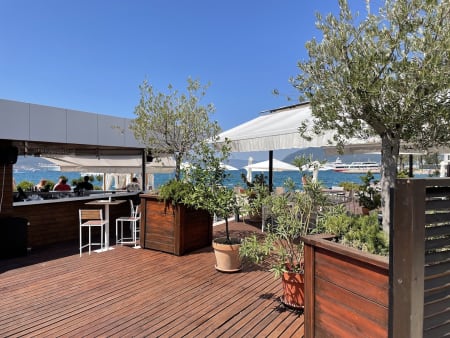 La Roche Beach Club