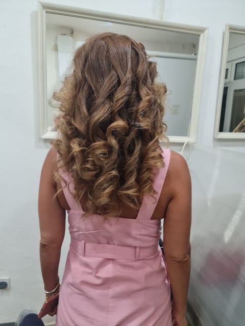 Frizerski salon ,,mirjana" Skaljari rakite kotor