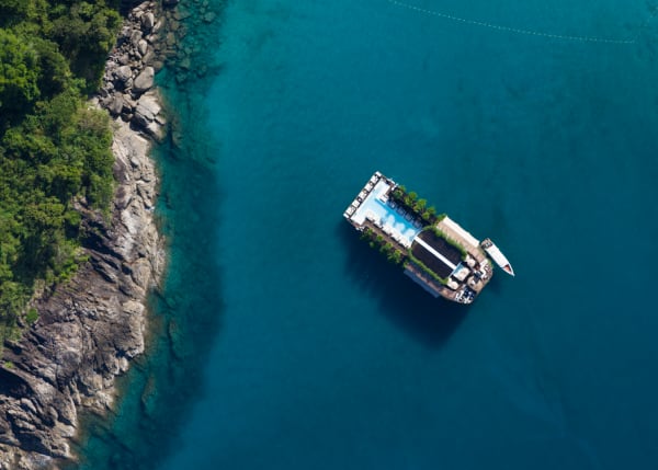 Yona Beach Club
