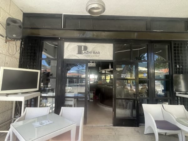 P - "lažni bar"