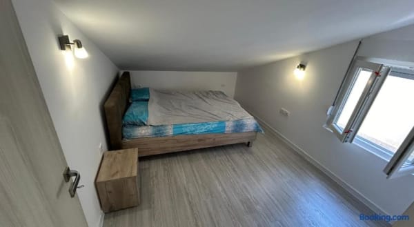 Apartman Topla