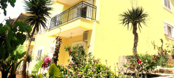 Apartments Begovic Savina