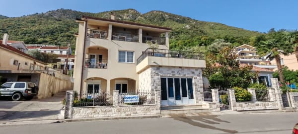 Apartments Ćosović