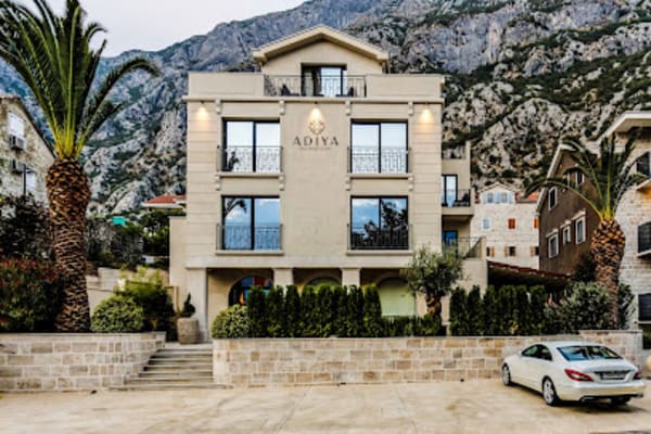 Adiya Signature Hotel