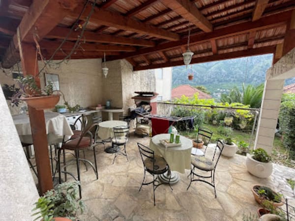 Apartments Coso