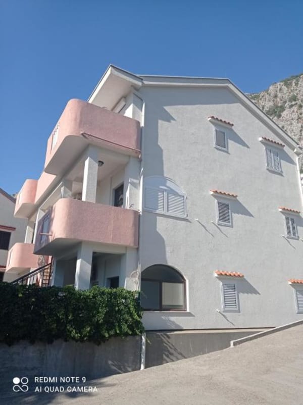 Apartments Dakovic M