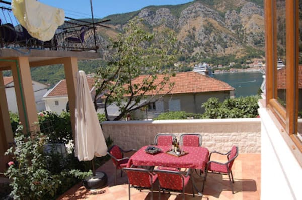 Apartments Peranovic