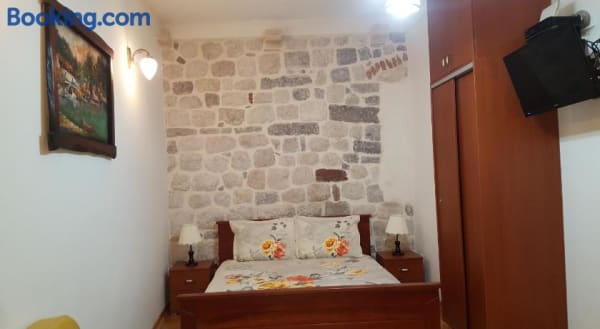Popovic Old Town Apartments