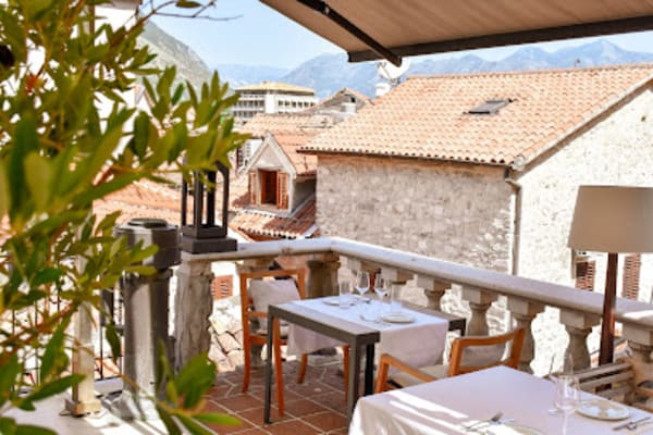 Rooftop Terrace Hippocampus
