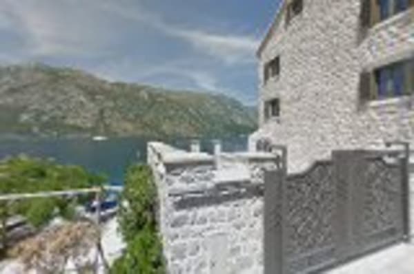 A Hundred Olive Trees Apartments