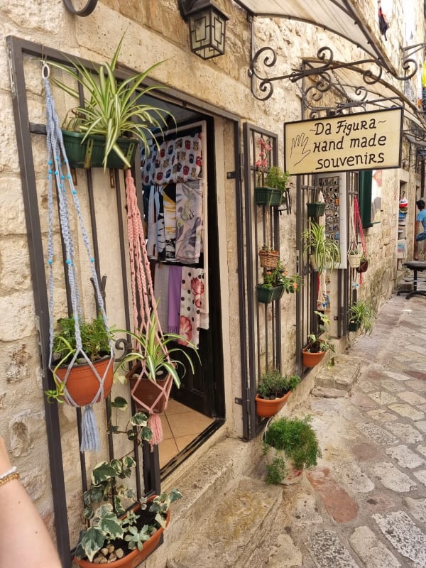 Da figura- Hand made souvenirs