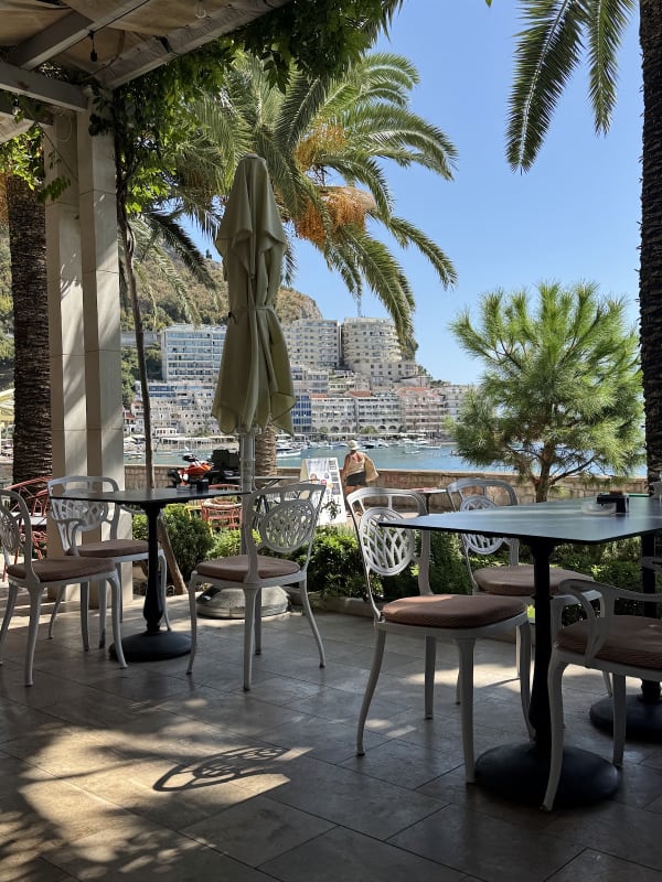Capri Restoran