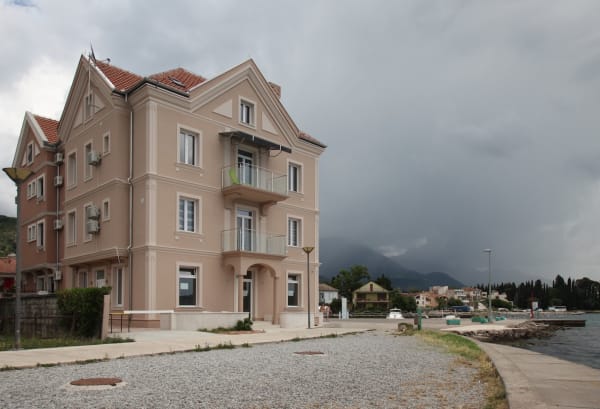 Apartments Isja