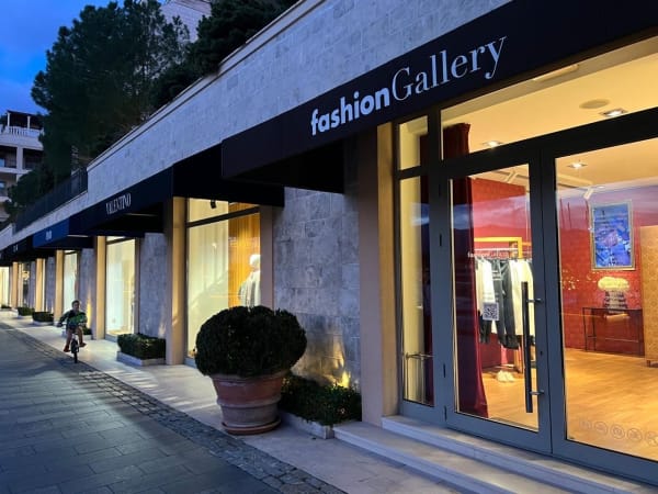 Fashion Gallery