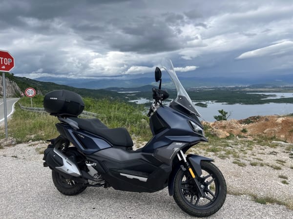 Rent a Scooter Ćoso