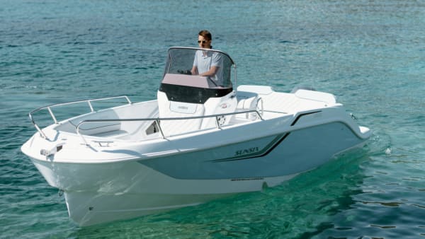 Maestral Boat Transfers & Tours