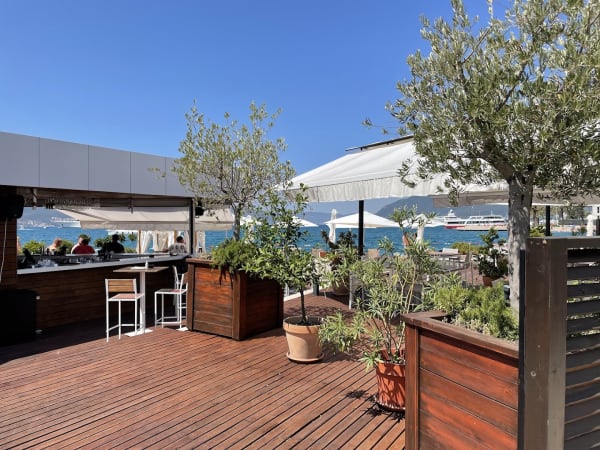 La Roche Beach Club