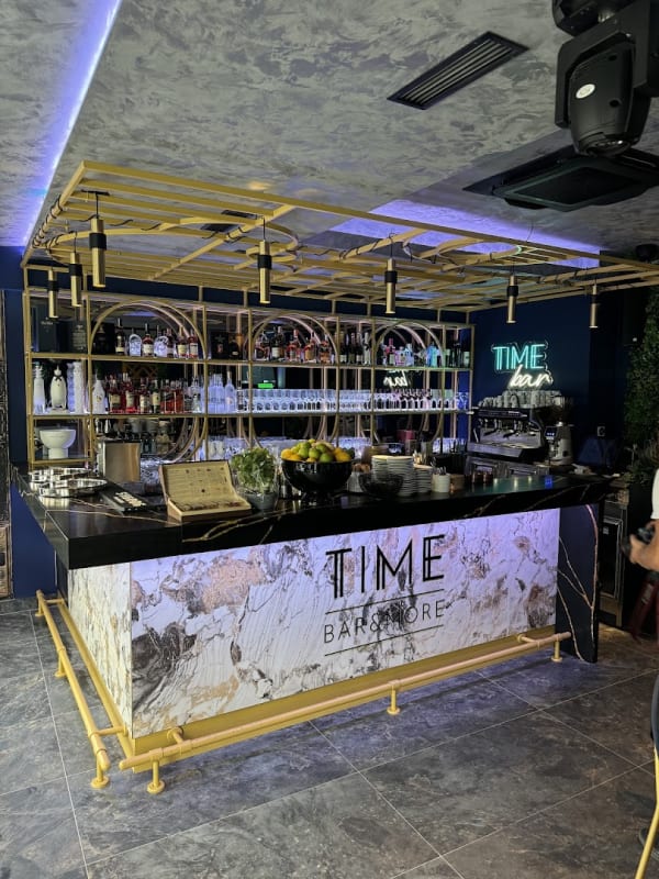 Time Bar & More