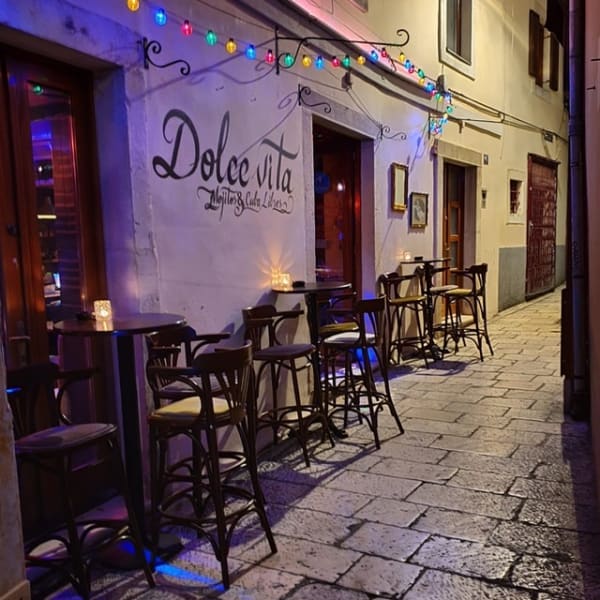 Dolce Vita Caffe